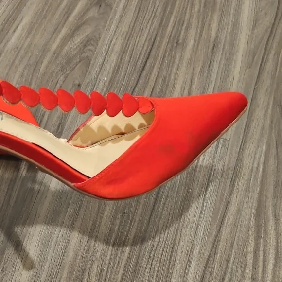 Elegant Red Women's Heels - Picture 5 of 5